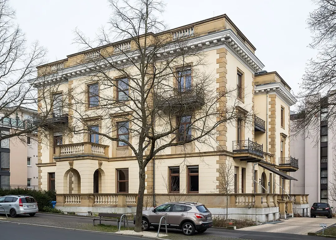 Auguste-Viktoria-Straße 3