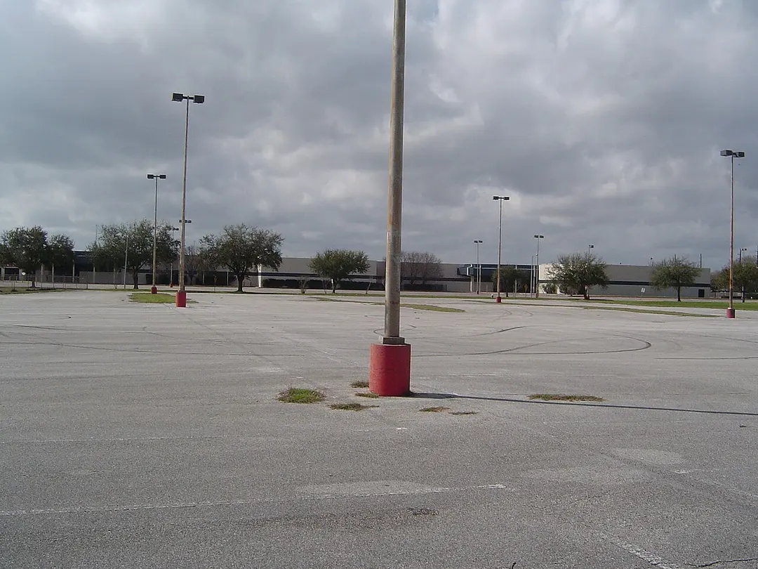 Meadows Mall