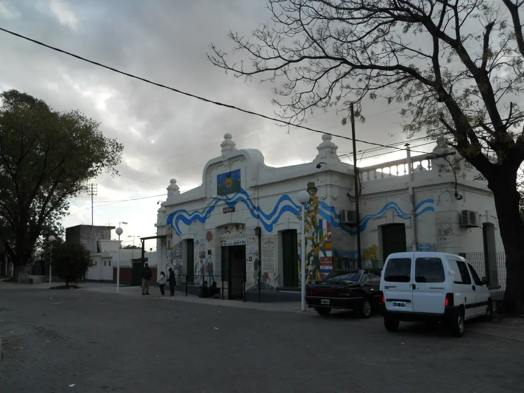 Bahnhof Villa Madero