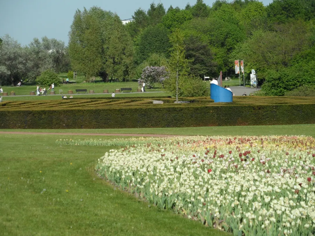 Irrgarten und Labyrinth