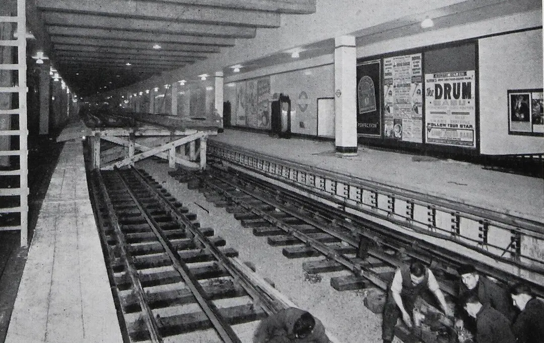 Aldgate East
