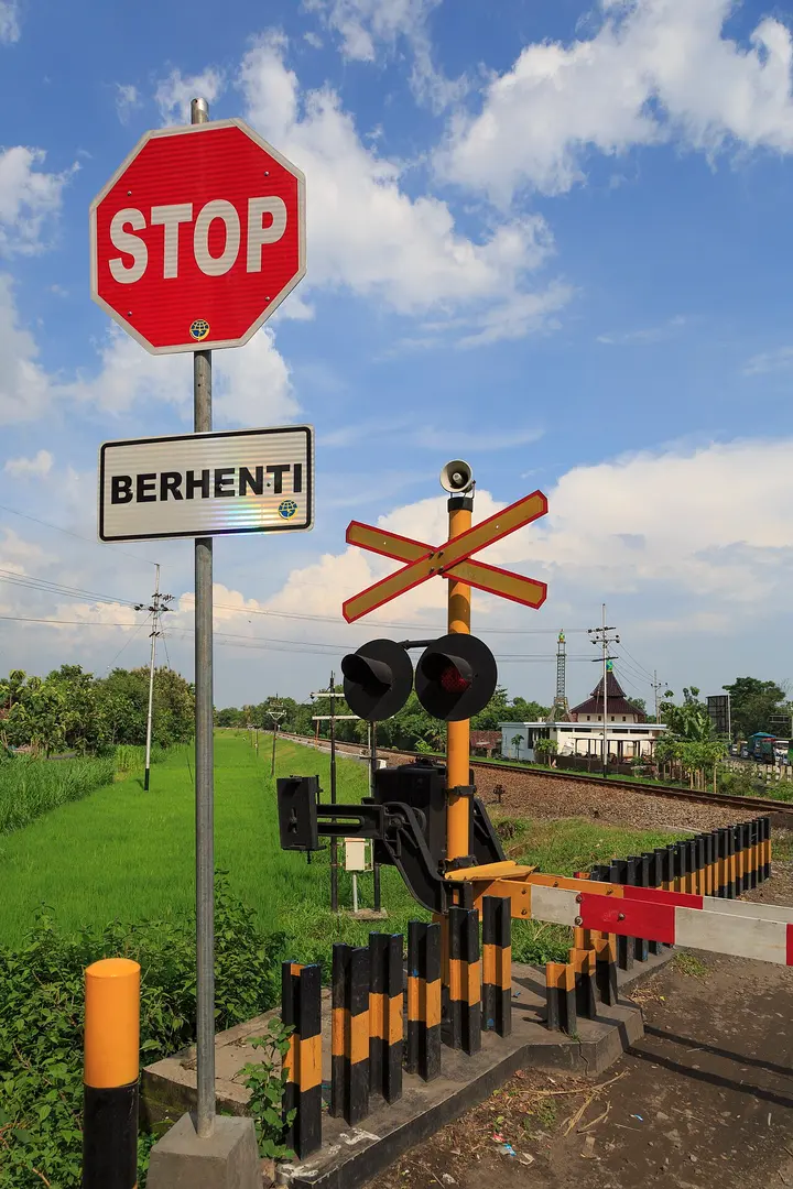 Baron railway station