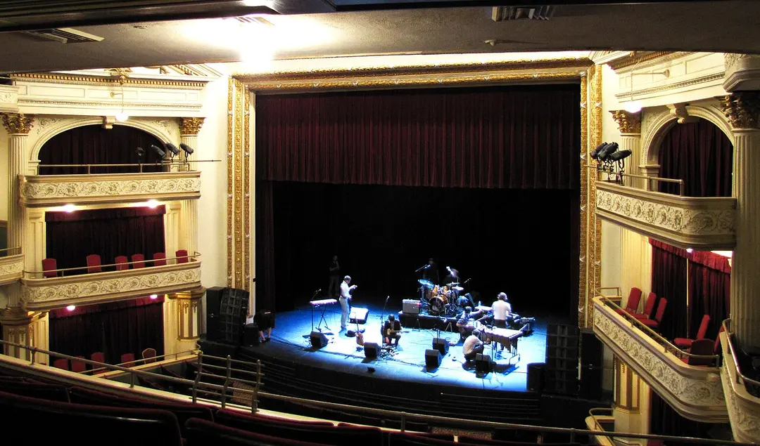 Bijou Theatre