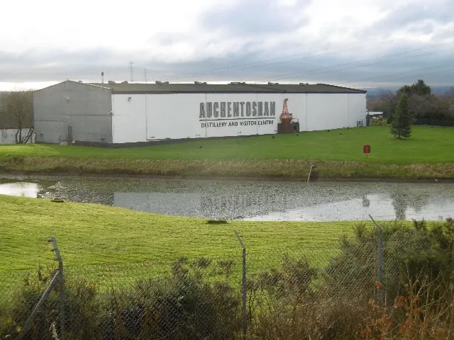 Auchentoshan Distillery