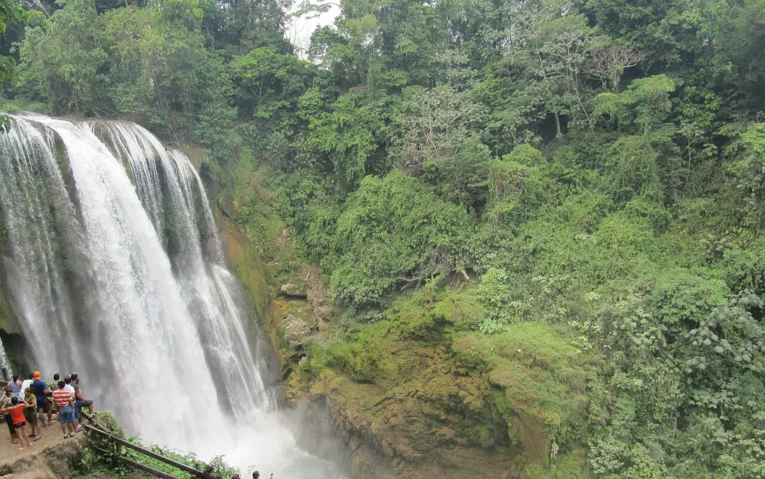 Pulhapanzak Waterfall
