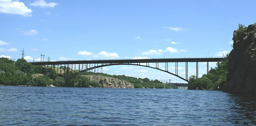 Bogenbrücke von Saporischschja
