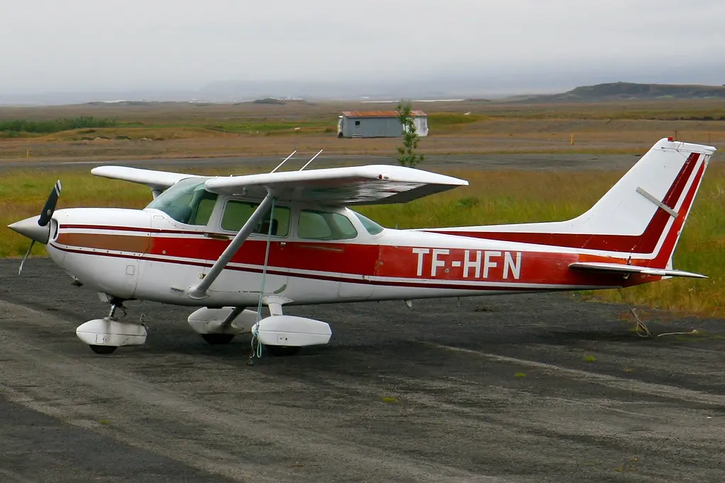 Flughafen Hornafjörður