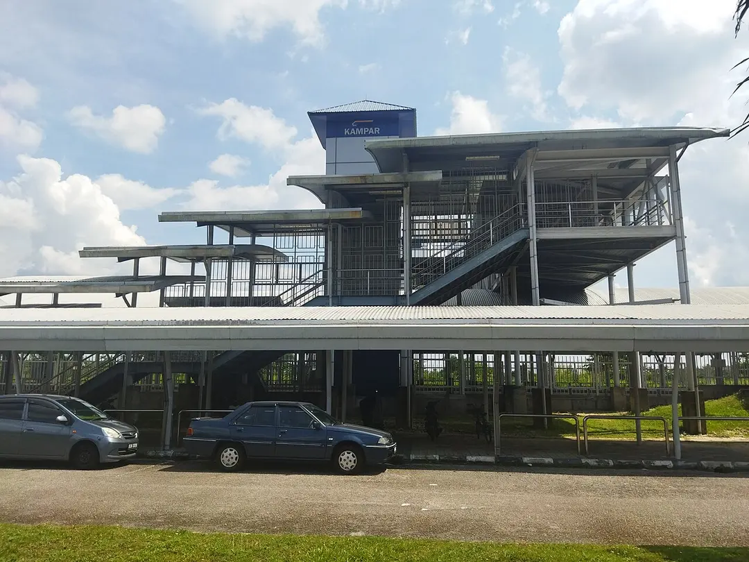 Kampar railway station