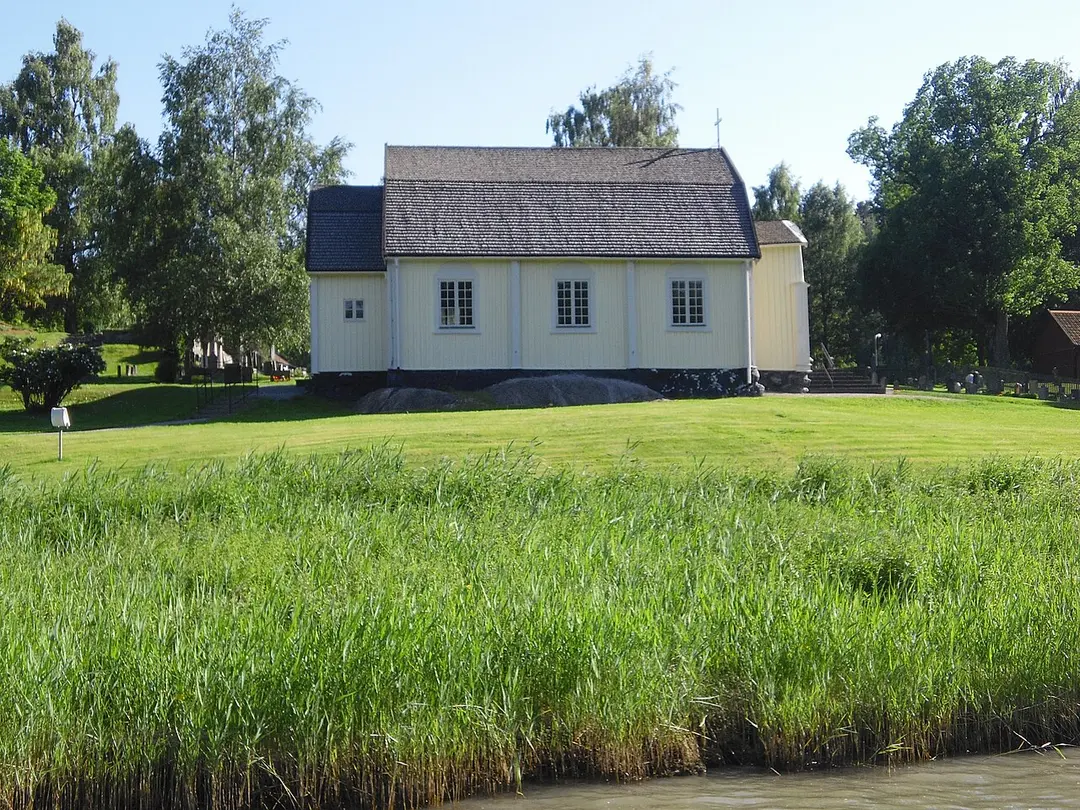 Ingarö kyrka
