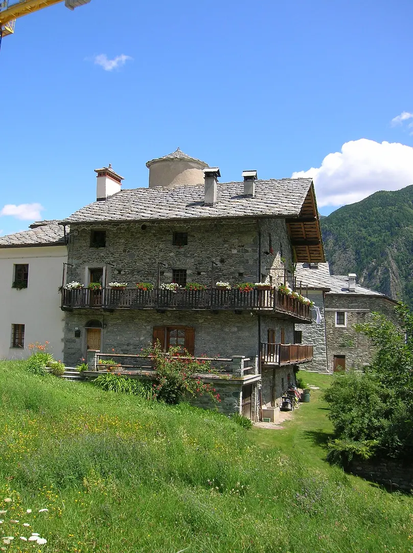 Burg La Crête