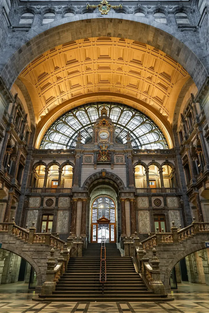 Antwerpen-Centraal