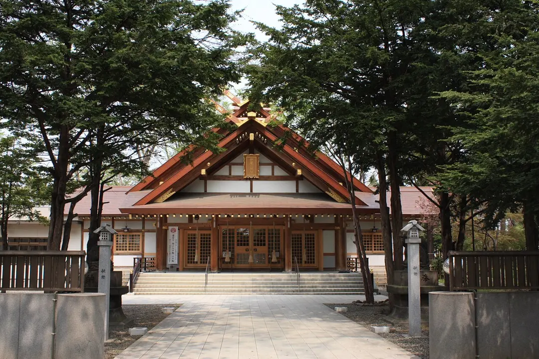 新琴似神社