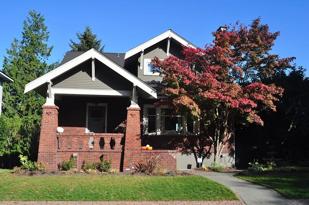 Queen Anne Boulevard