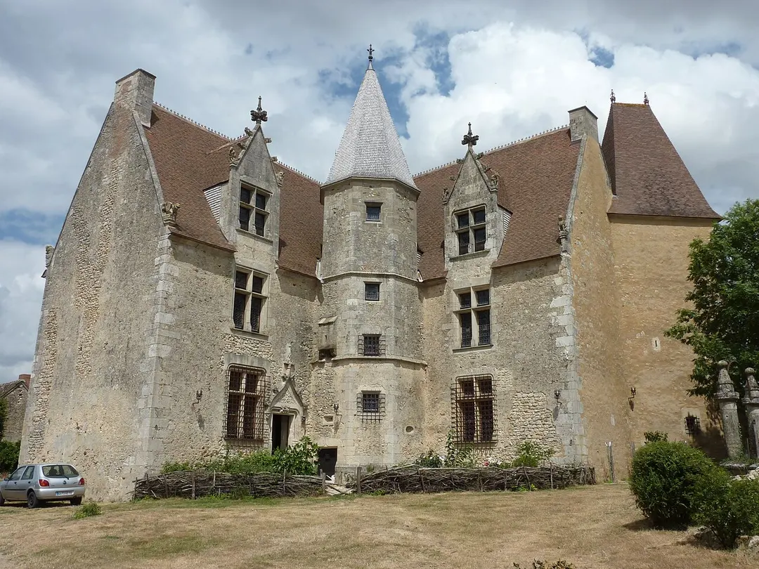 Le Logis Abbatial de Moullins