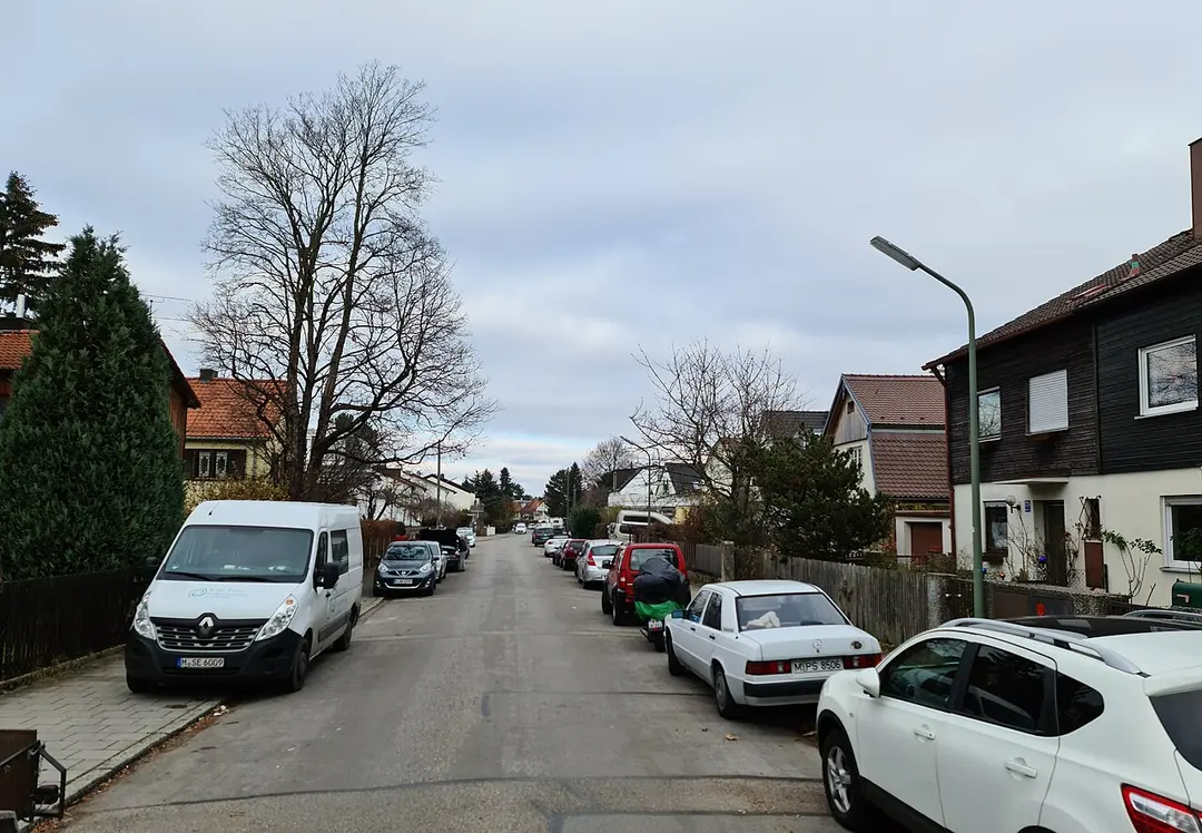 Kleinhaderner Straße