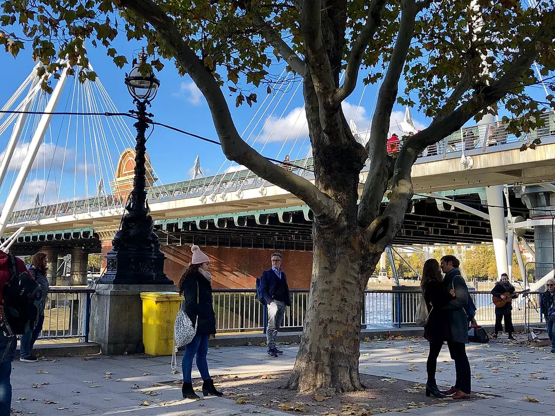 Hungerford Bridge
