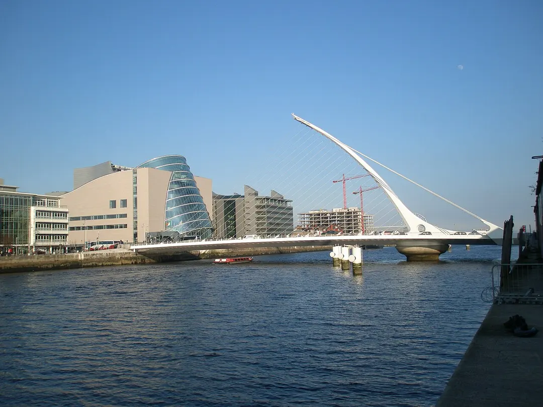 Samuel Beckett Bridge
