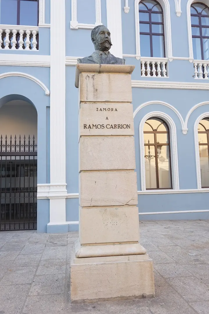 Teatro Ramos Carrión