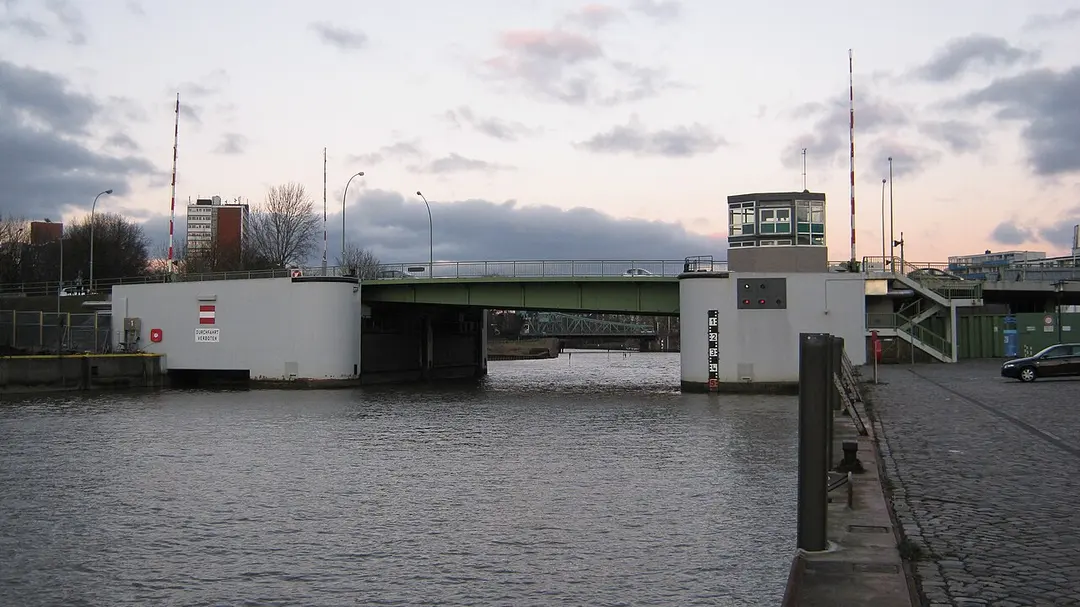Kennedybrücke