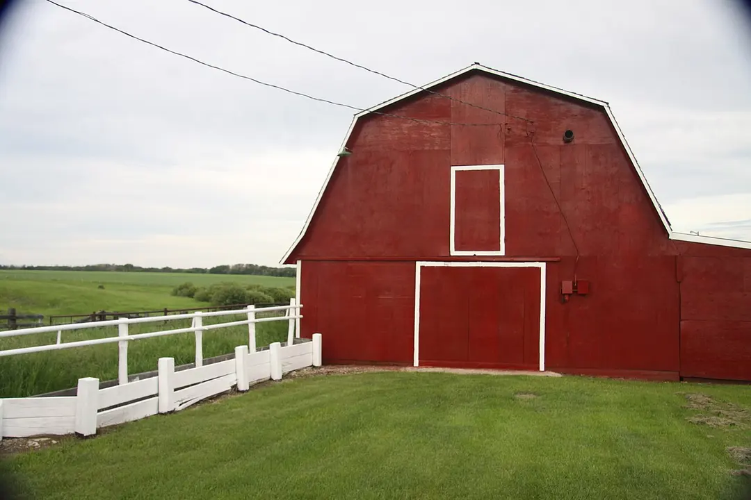 Clayton McLain Memorial Museum