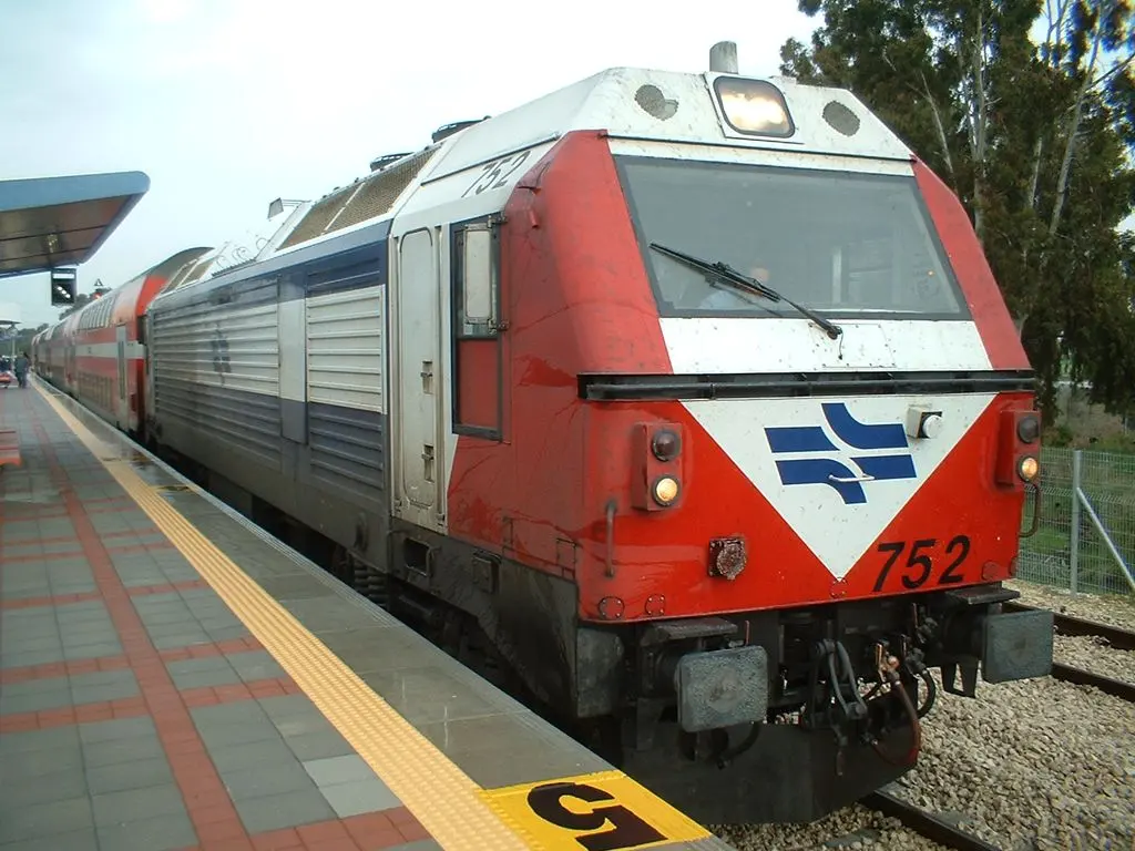 Bahnhof Aschdod – ʿAd Halom – Metropol