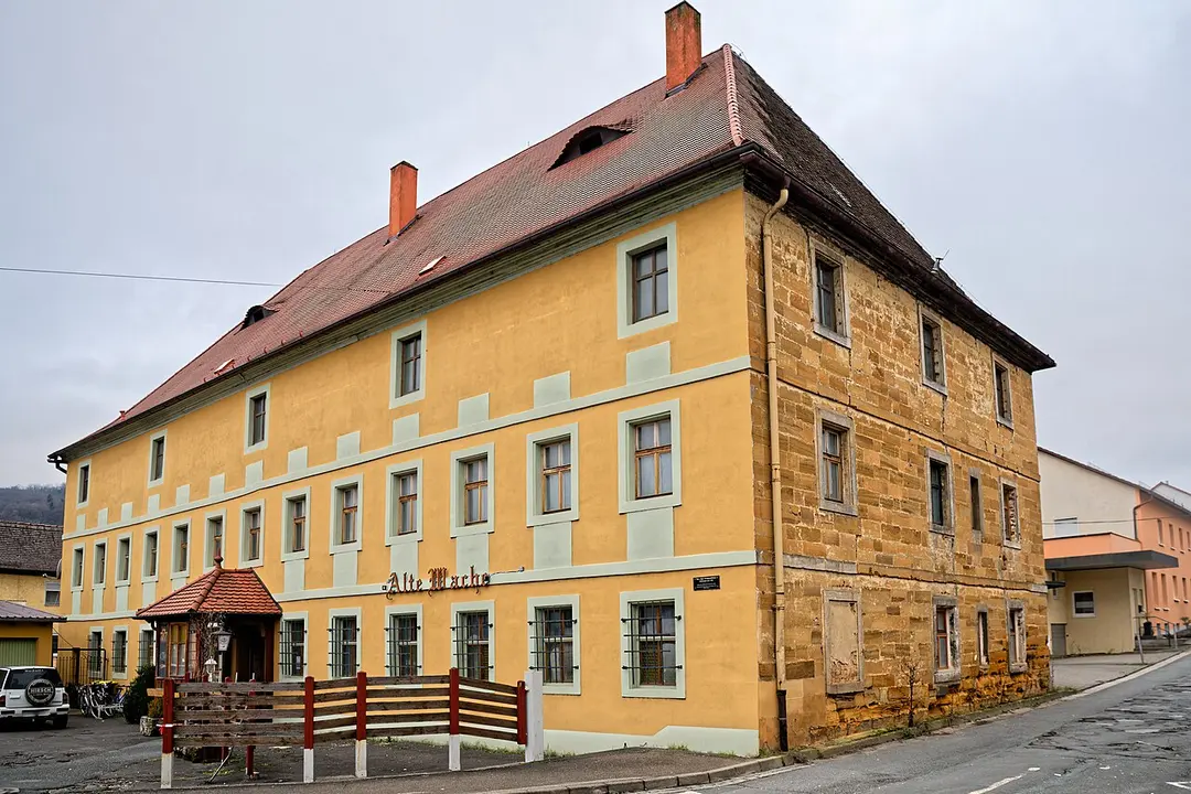 Alte Wache, ehemaliges Wasserschloss