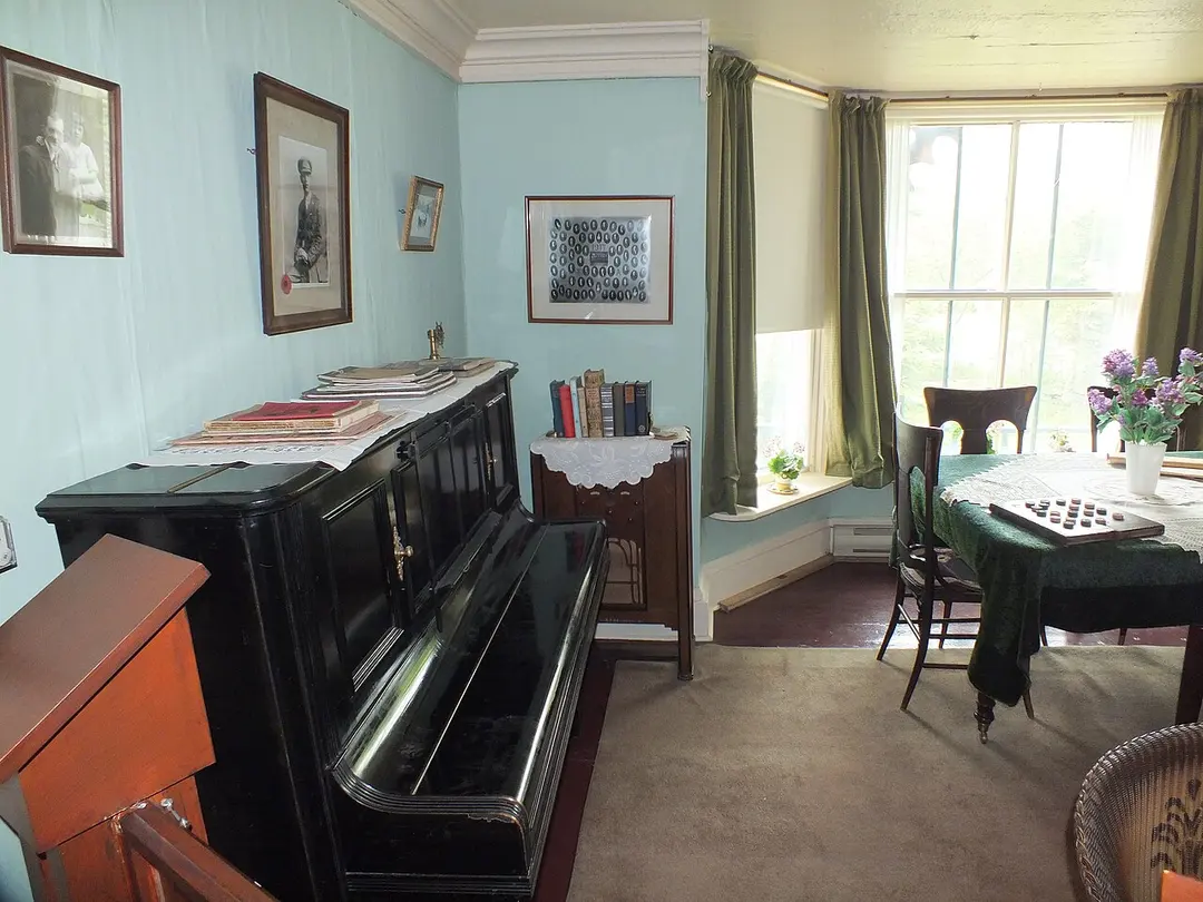 Hawthorne Cottage
