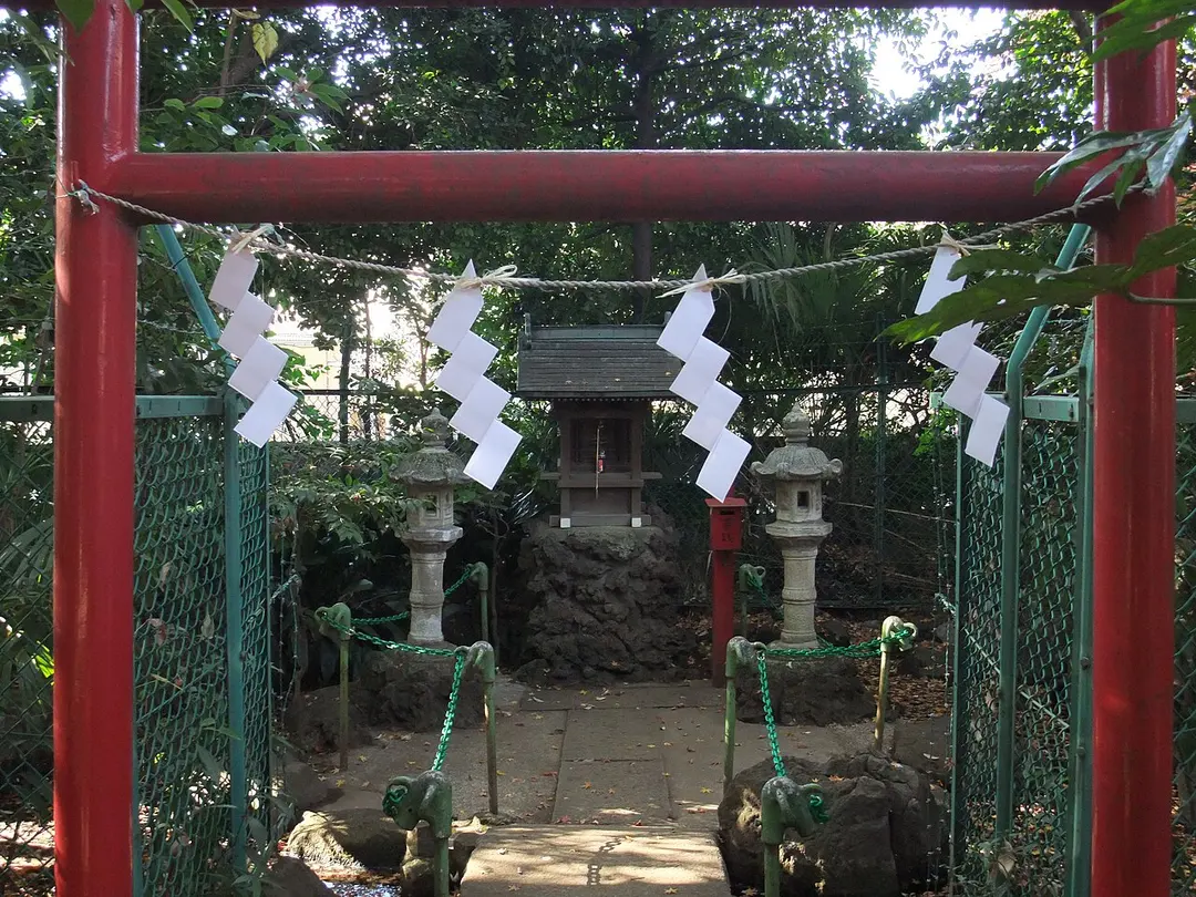 六所神社