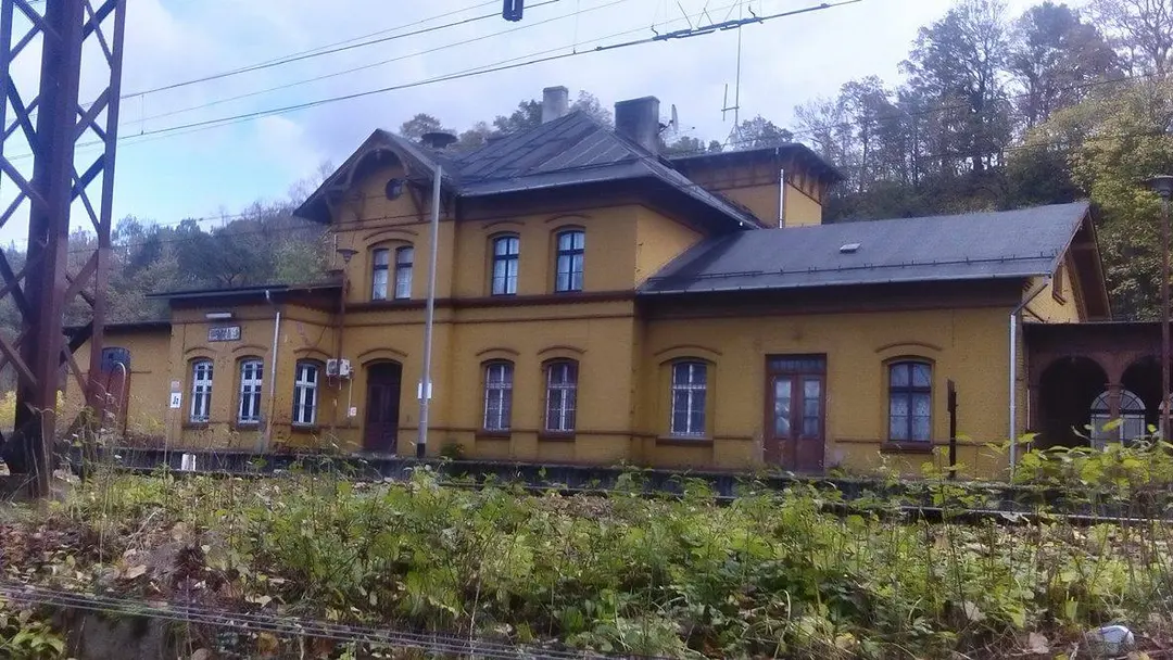 Jerzmanice Zdrój train station