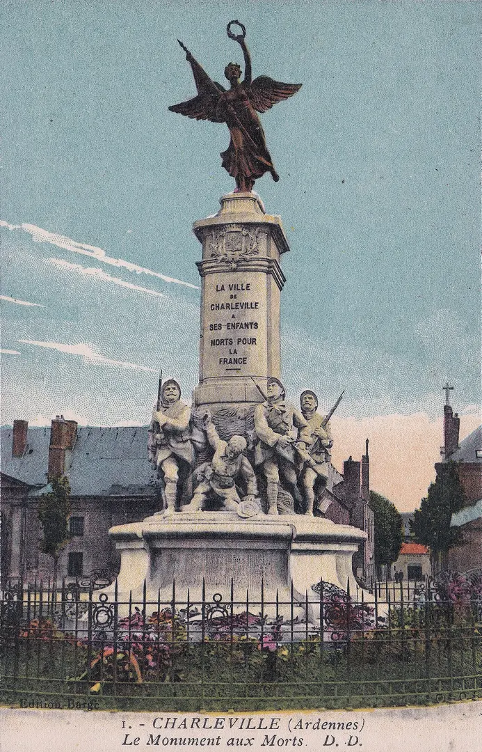 Monument aux morts de Charleville