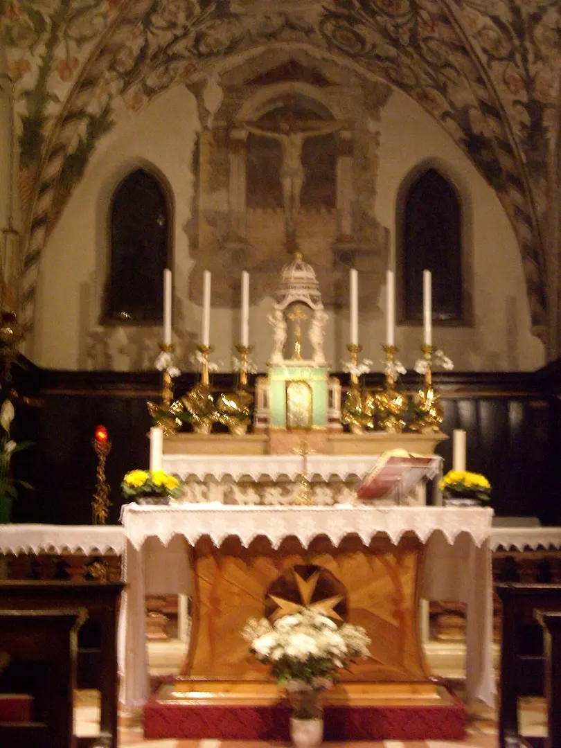 Santa Toscana