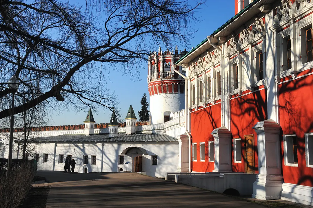 Лопухинские палаты
