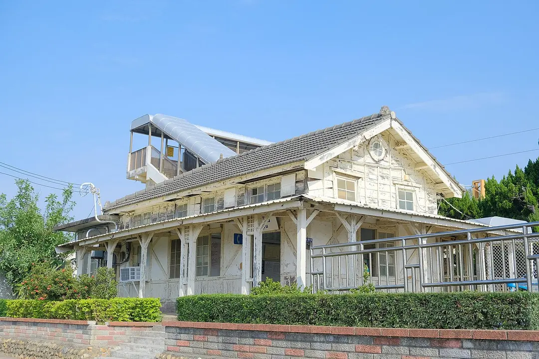 Xinpu railway station