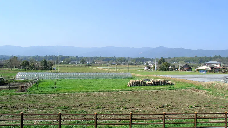 Bahnhof Higashi-Taragi