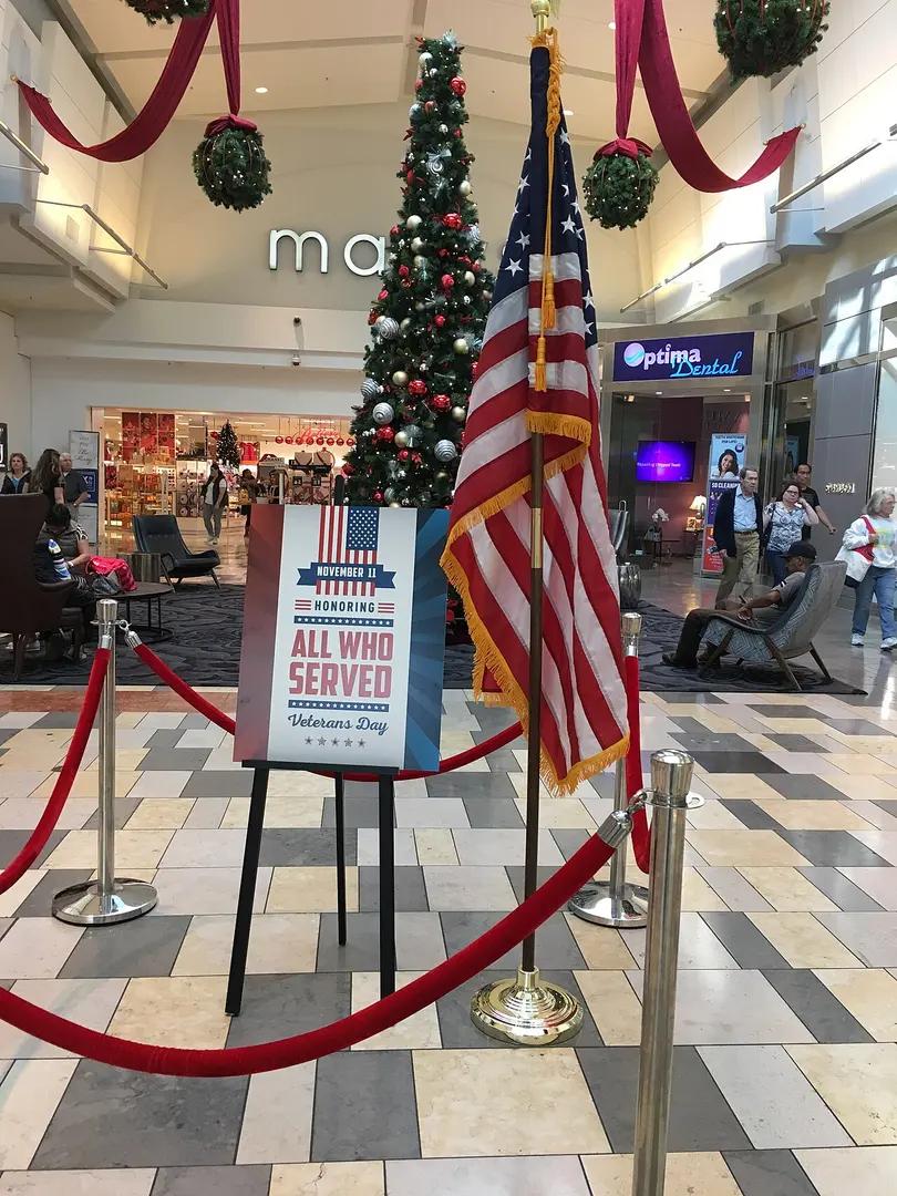Westfield Oakridge