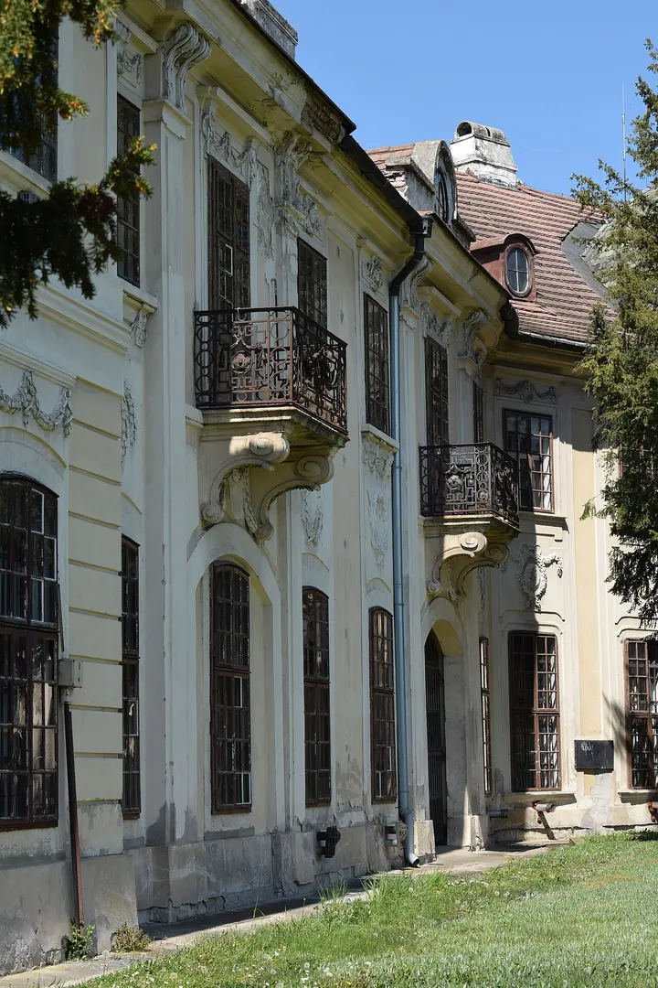 Aspremontov letny palac