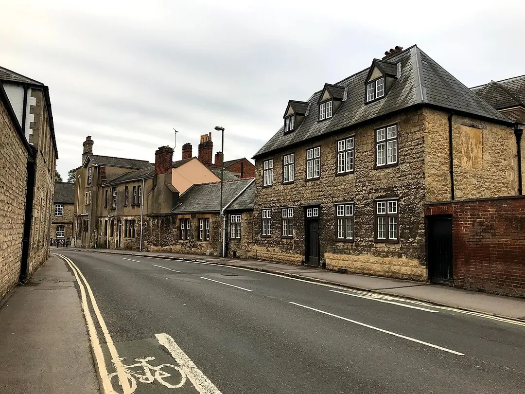 St Cross Road