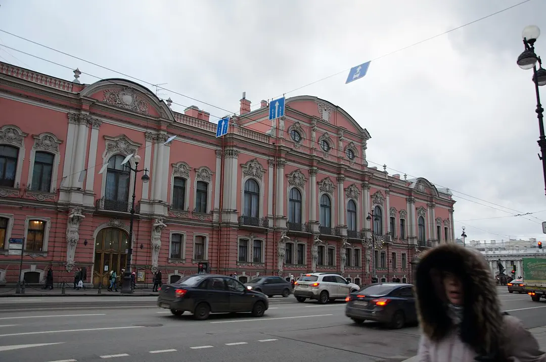Beloselsky-Belozersky Palace