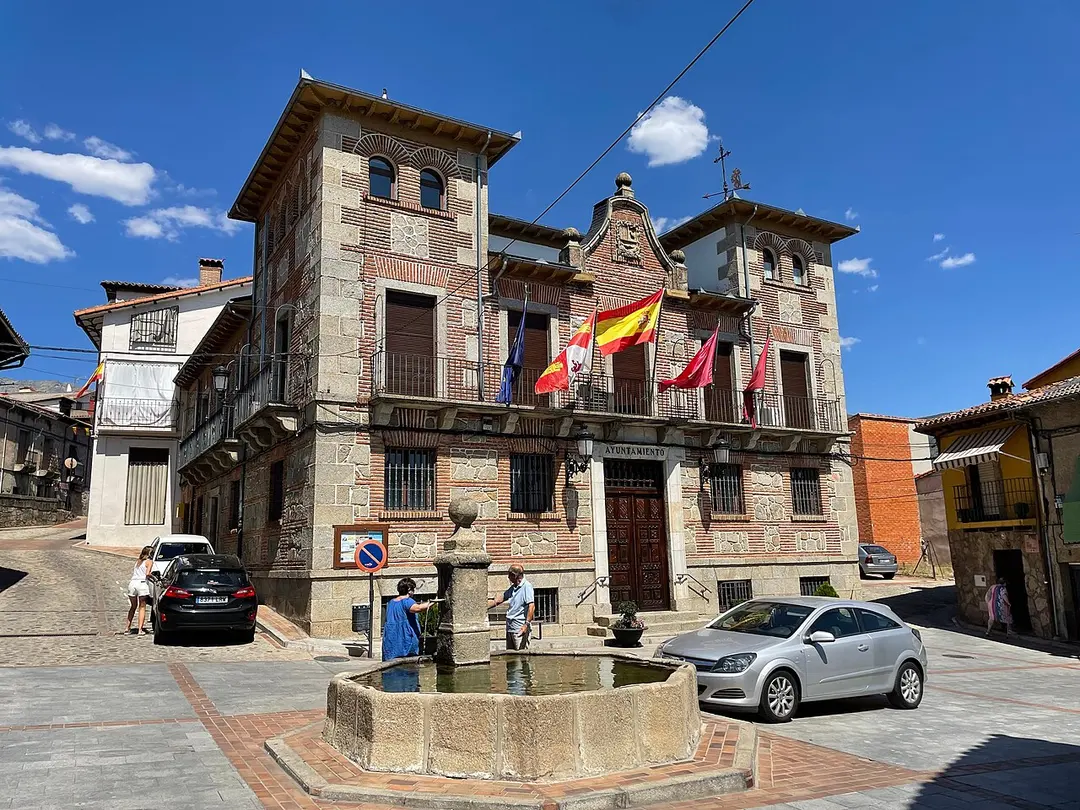 Ayuntamiento de Mombeltrán