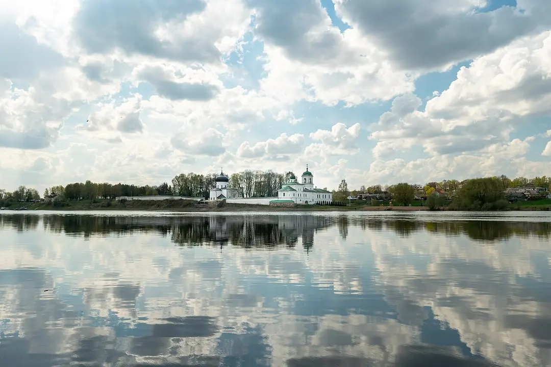 Спасо-Преображенский Мирожский монастырь