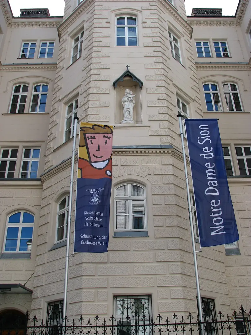 Kloster und Schule Notre Dame de Sion