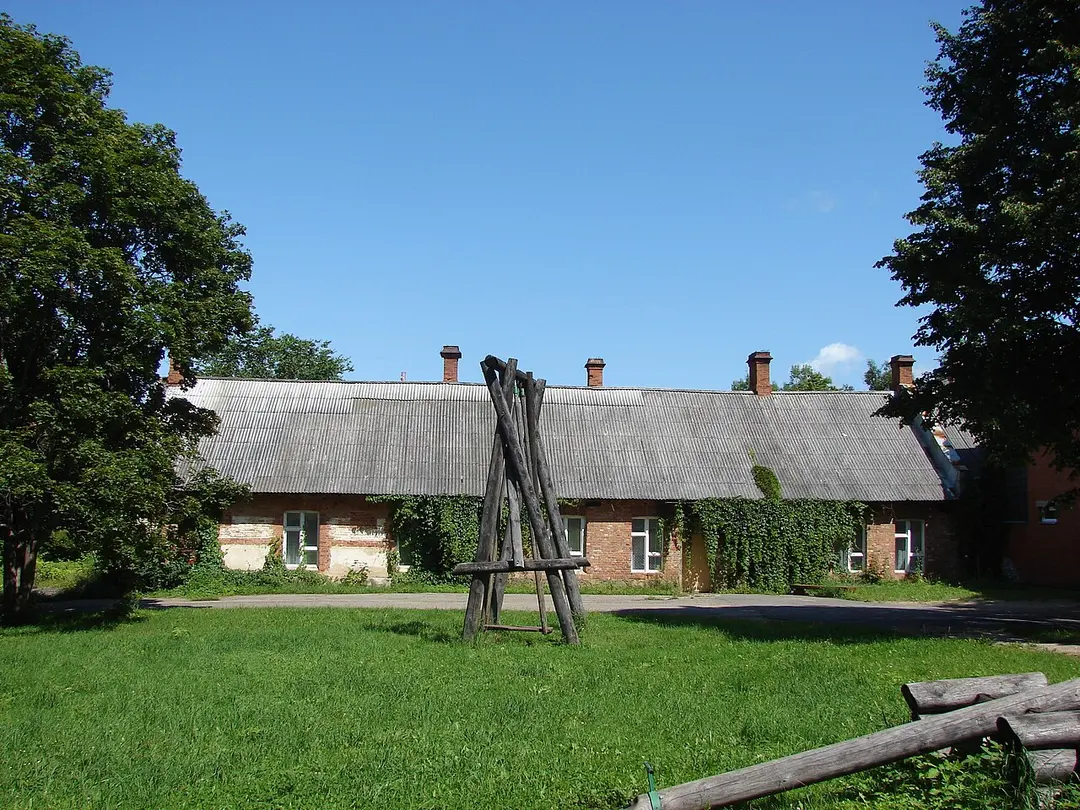 Lūznavas muiža