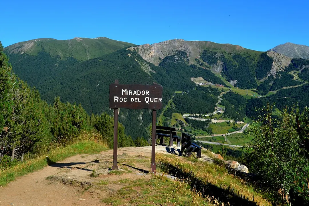 Pic d'Encampadana