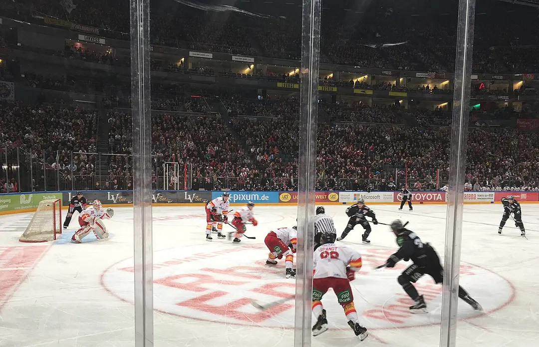 Lanxess Arena