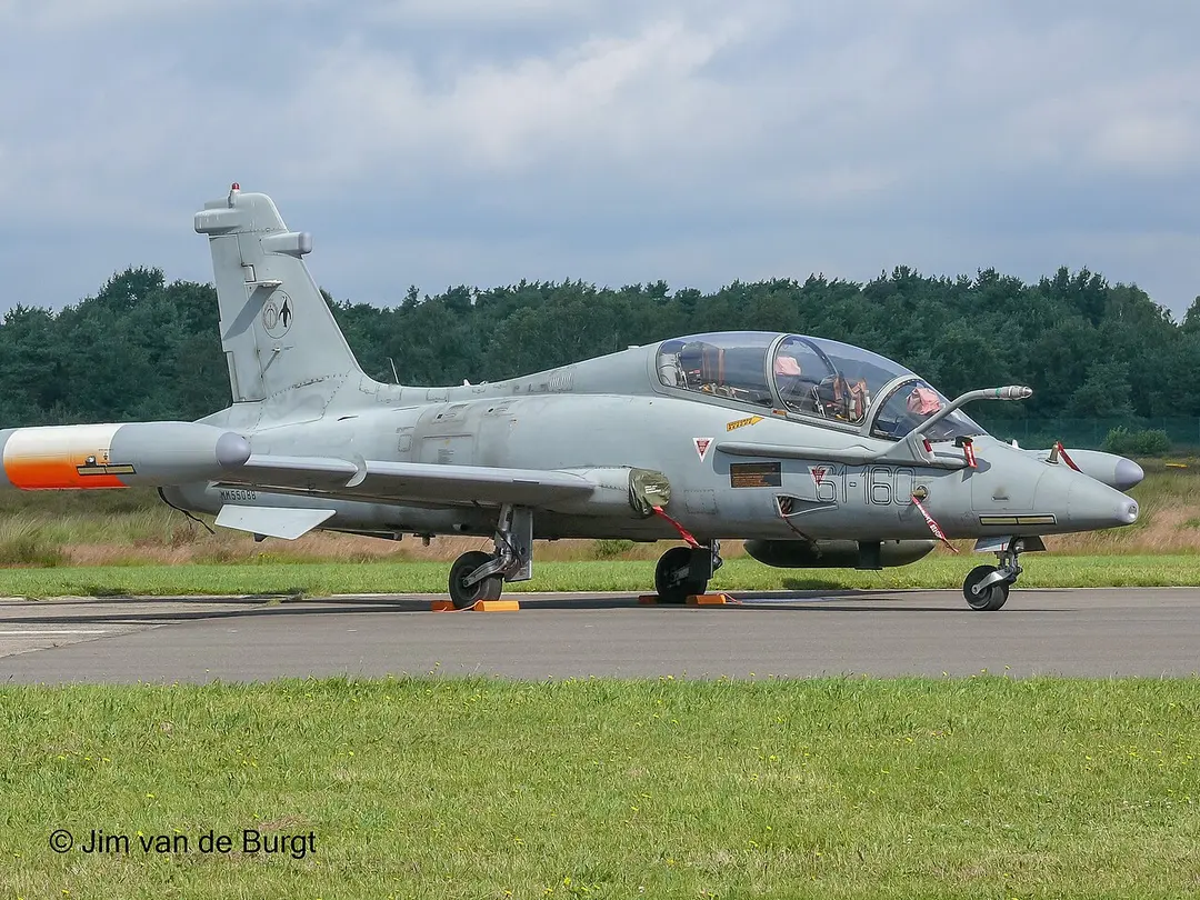 Avioneta Aermacchi MB-339A FAP-486