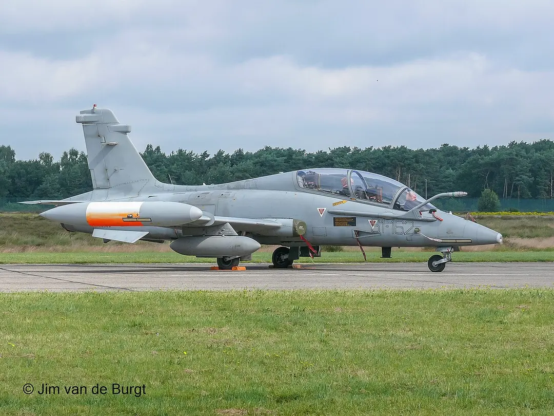Avioneta Aermacchi MB-339A FAP-486