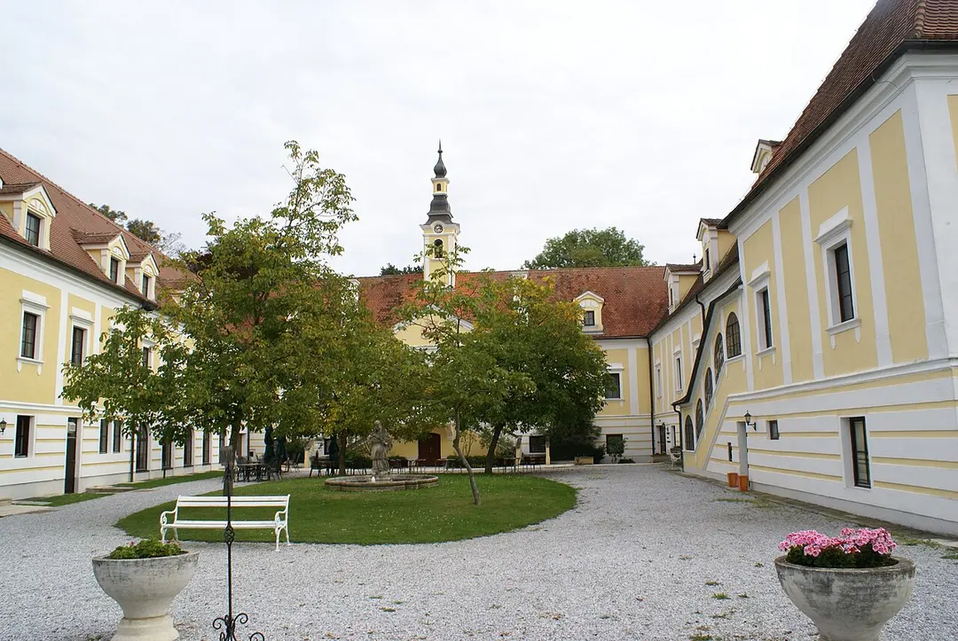 Schloss Haindorf