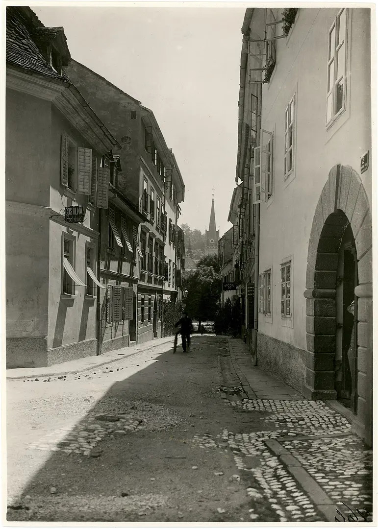 Križevniška ulica