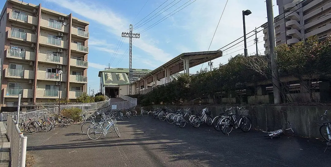 Minamigaoka Station