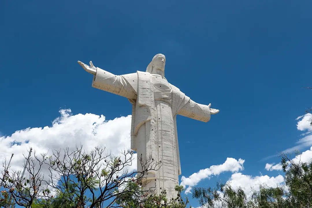 Cristo de la Concordia